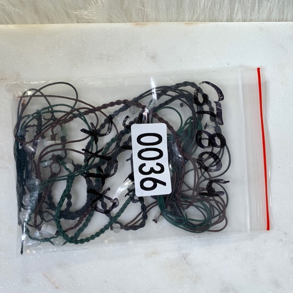 Pendant cords with Jade - Picture 14 of 14